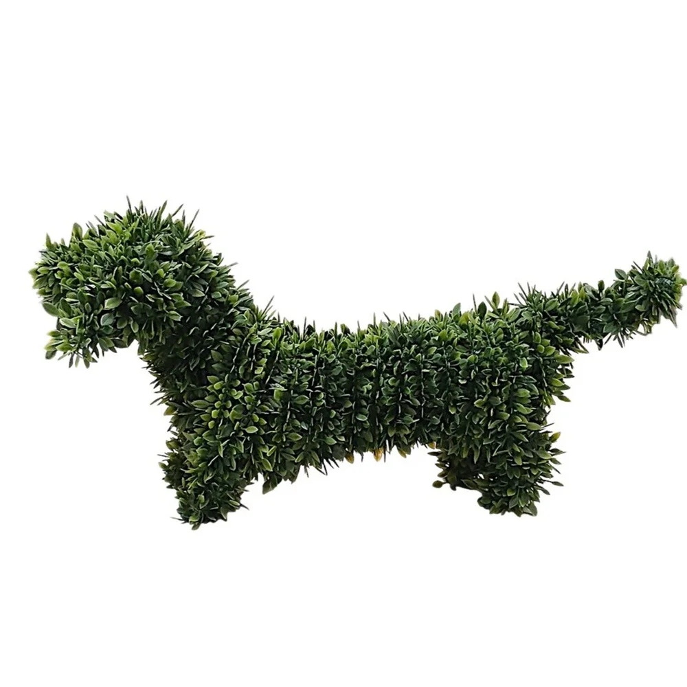 Garden Dog Topiary Dog 18